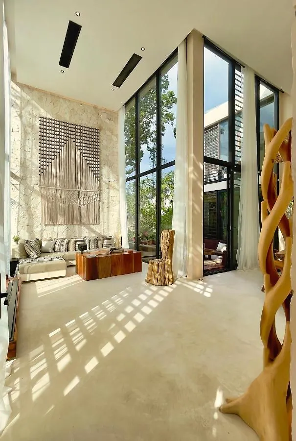 Jungle-Chic Luxurious Tulum Home
