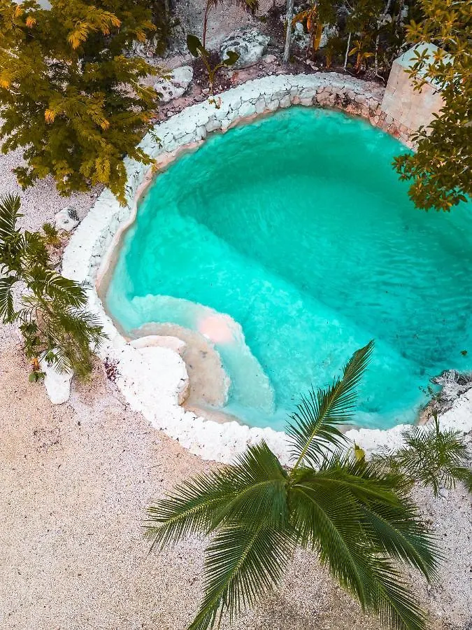 Jungle-Chic Luxurious Tulum Home