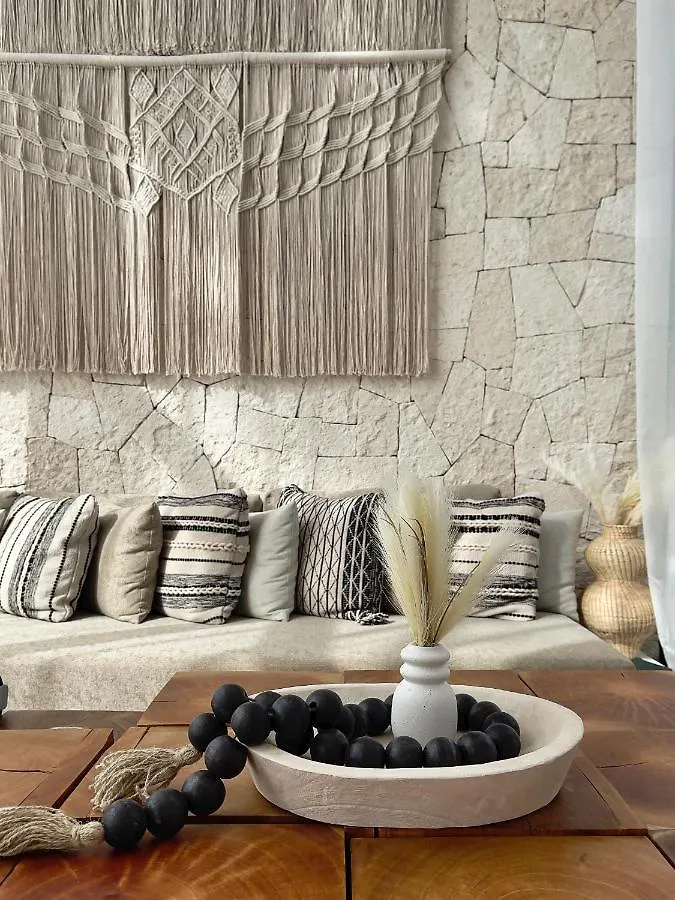 Villa Jungle-Chic Luxurious Tulum Home
